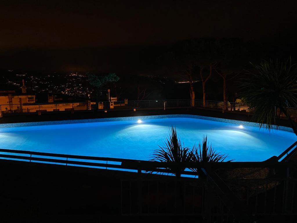 Residence "Delfino" Con Piscina E Campo Da Tennis Rapallo Exterior photo